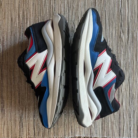 FIGS | NEW BALANCE 5740 Sneakers Sz W7.5/M6 - Picture 1 of 10